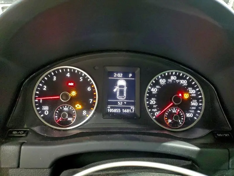 2016 VOLKSWAGEN TIGUAN S  