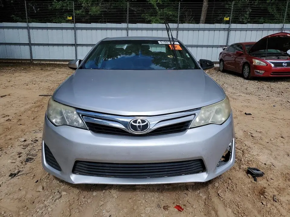 2012 TOYOTA CAMRY LE  