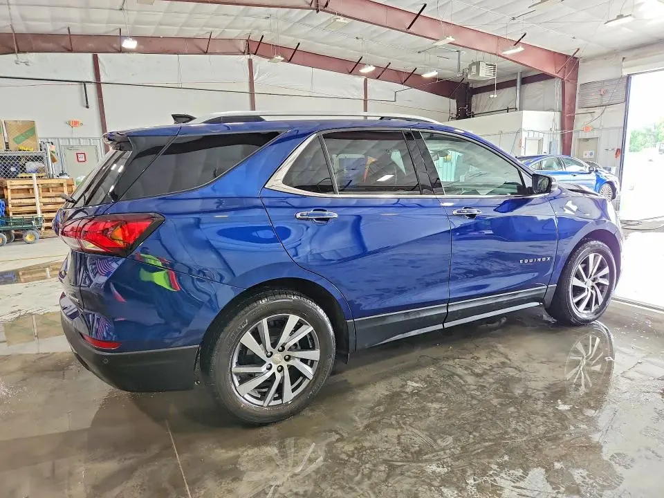2022 CHEVROLET EQUINOX PREMIER  