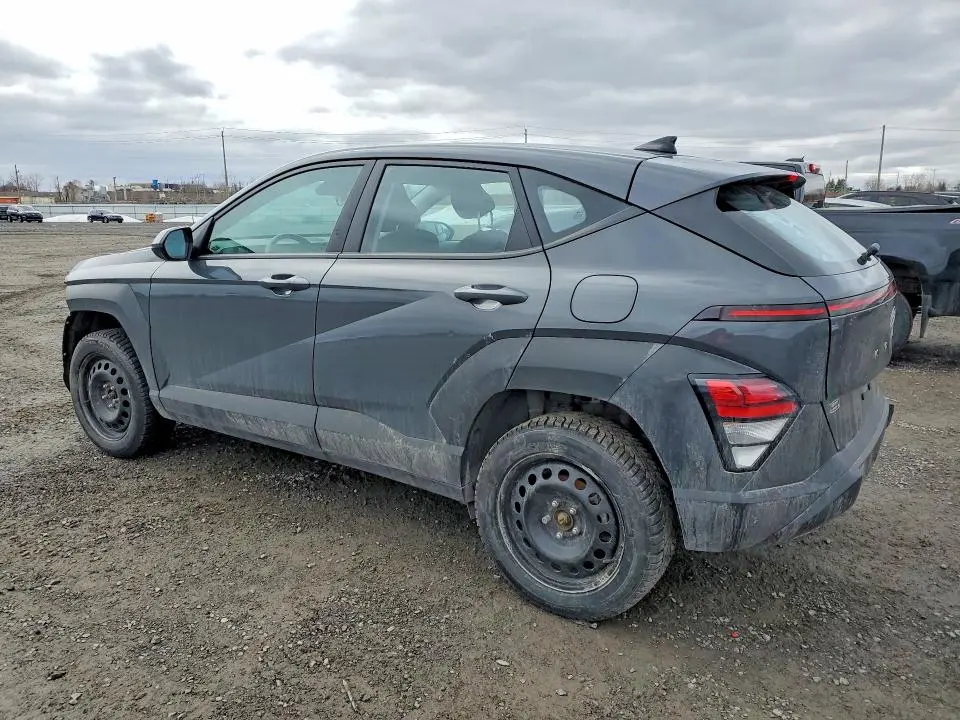 2025 HYUNDAI KONA SE  