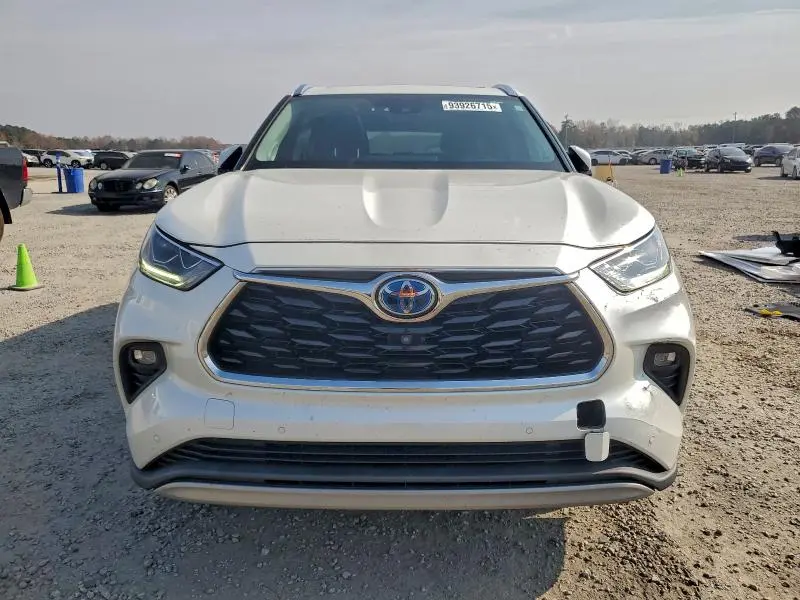 2020 TOYOTA HIGHLANDER HYBRID PLATINUM  