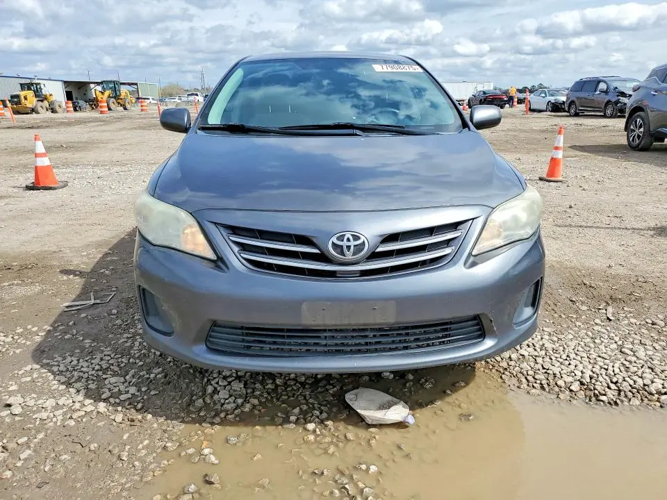 2013 TOYOTA COROLLA LE  