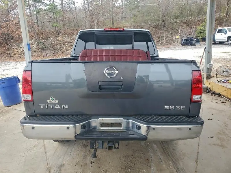 2010 NISSAN TITAN XE  