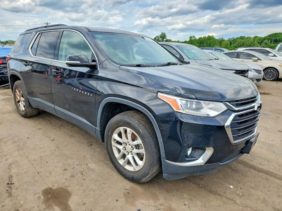 2019 CHEVROLET TRAVERSE LT  