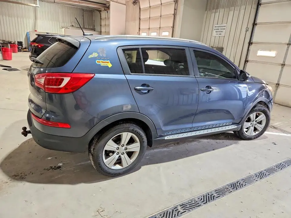 2013 KIA SPORTAGE LX  