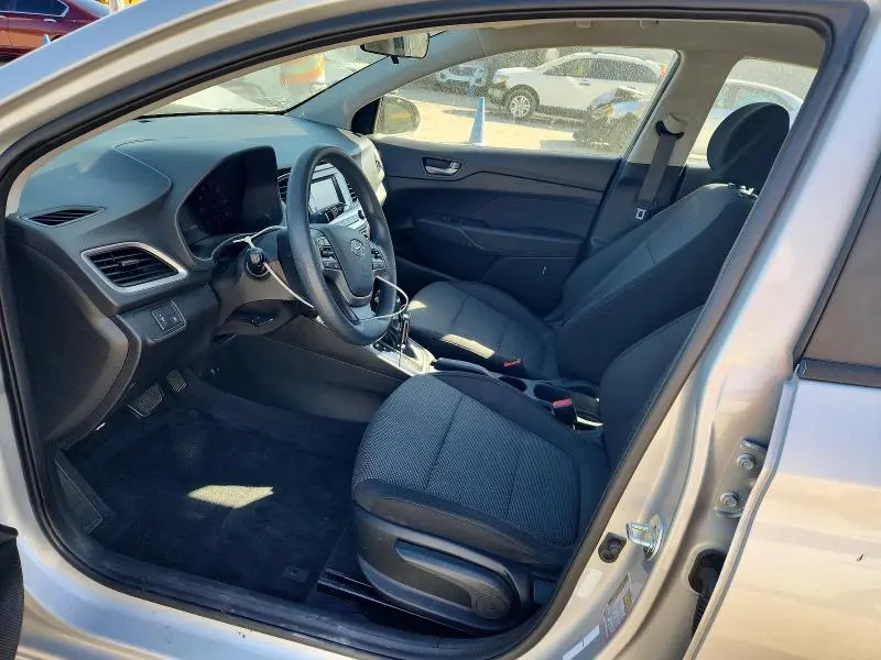 2019 HYUNDAI ACCENT SE  