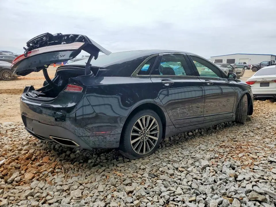 2017 LINCOLN MKZ PREMIERE  