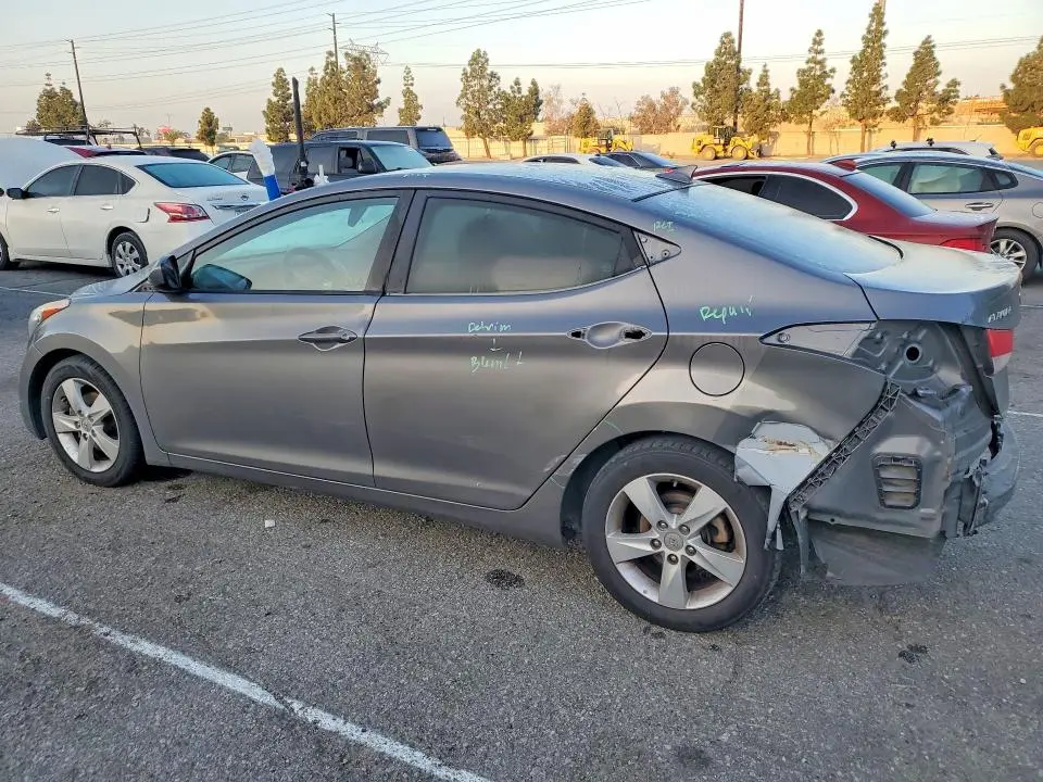 2013 HYUNDAI ELANTRA GLS  