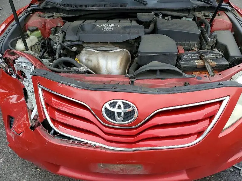 2010 TOYOTA CAMRY LE  