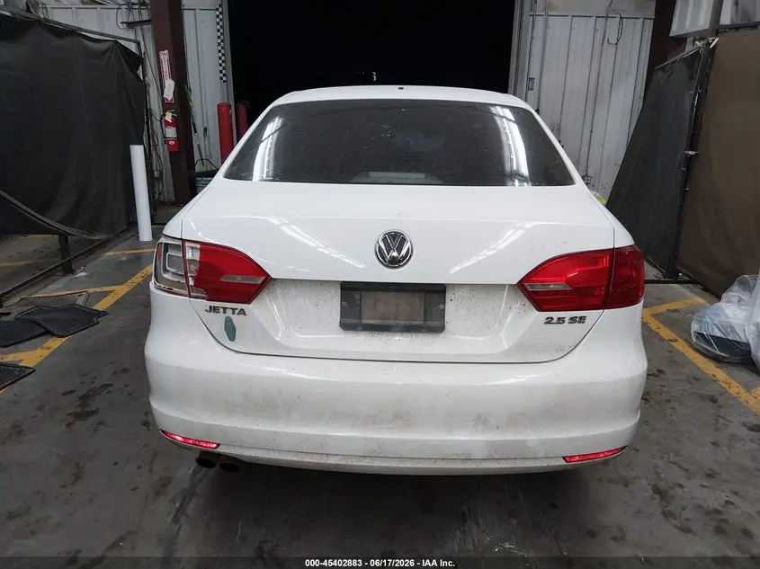 2013 VOLKSWAGEN JETTA 2.5L SE