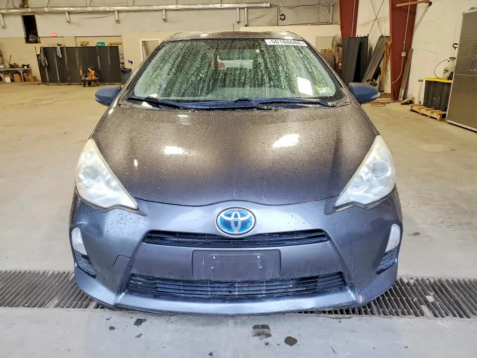 2013 TOYOTA PRIUS C THREE  