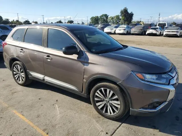 2019 MITSUBISHI OUTLANDER ES