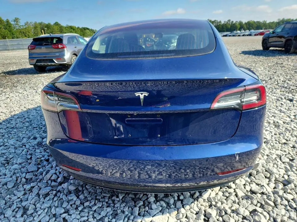 2018 TESLA MODEL 3   