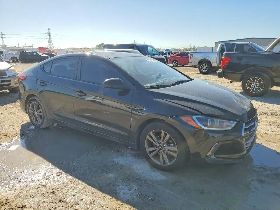 2017 HYUNDAI ELANTRA   