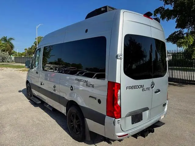 2022 MERCEDES-BENZ SPRINTER 2500  