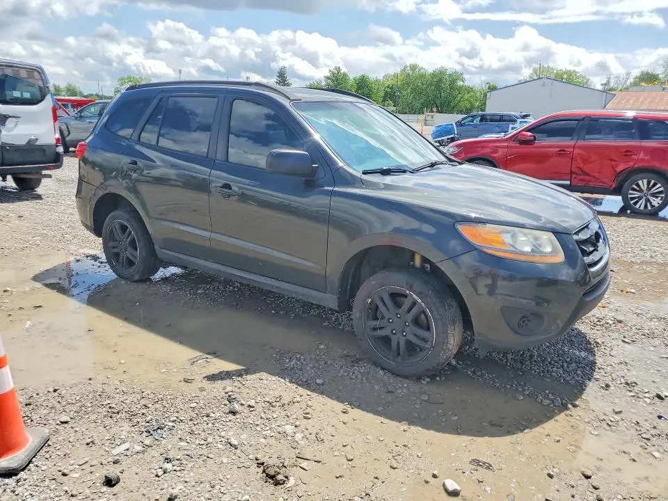 2010 HYUNDAI SANTA FE GLS  