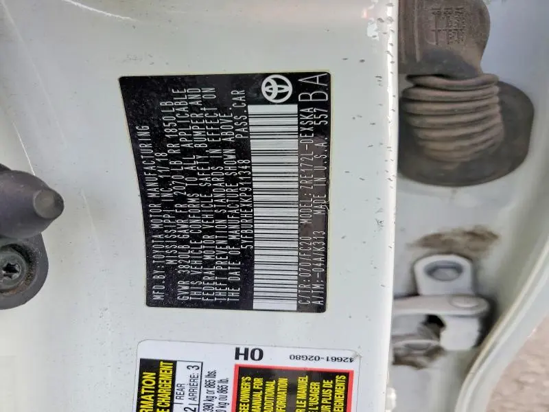 2019 TOYOTA COROLLA SE  