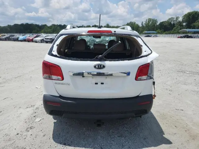 2013 KIA SORENTO LX  