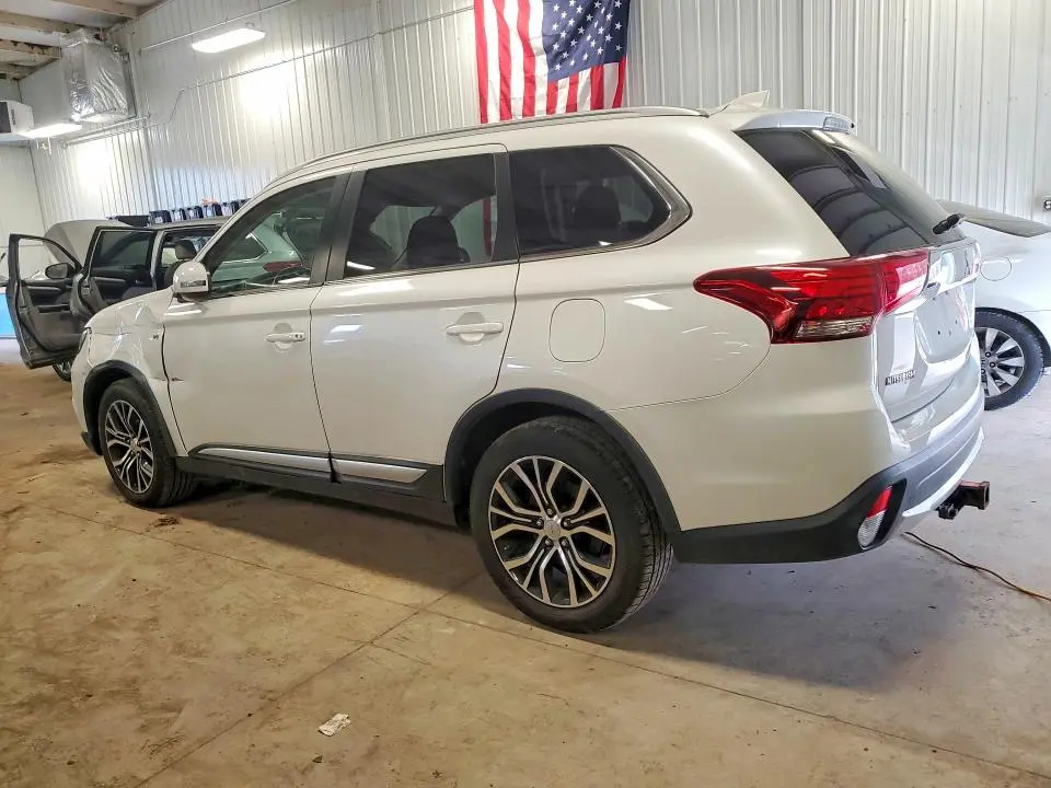 2017 MITSUBISHI OUTLANDER GT  