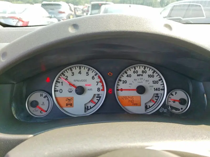 2012 NISSAN FRONTIER SV V6  
