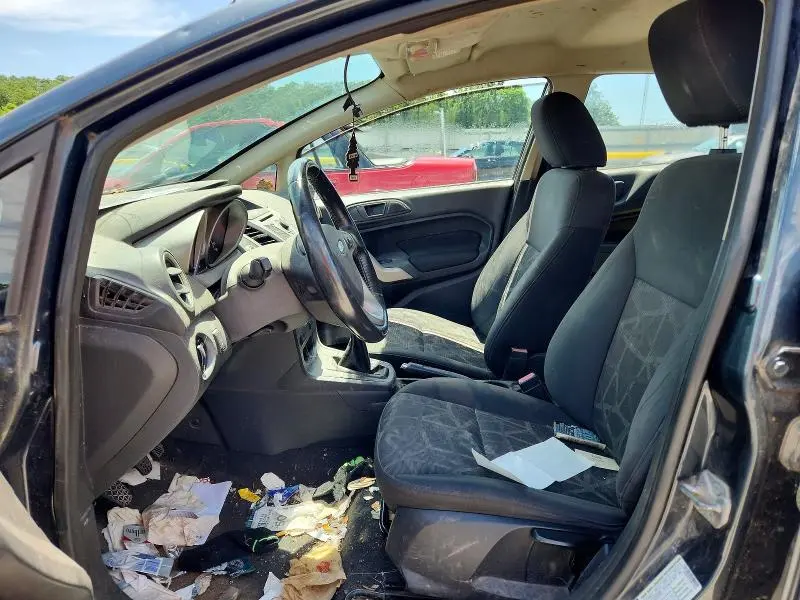 2011 FORD FIESTA SEL  