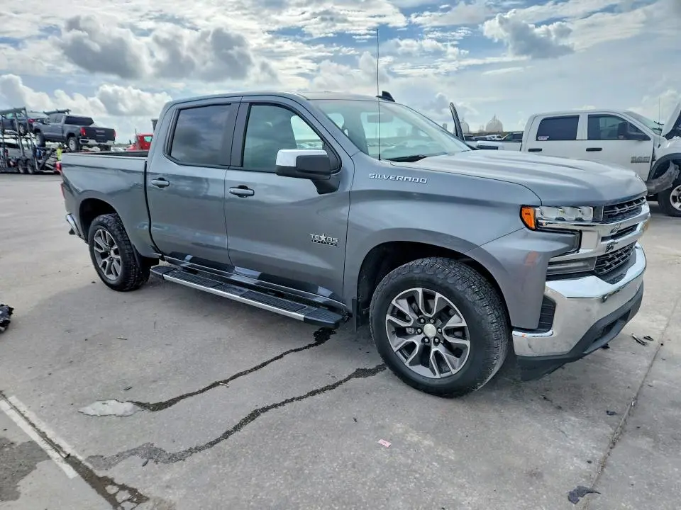 2019 CHEVROLET SILVERADO C1500 LT  