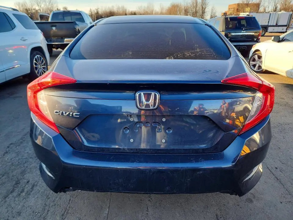 2018 HONDA CIVIC LX  