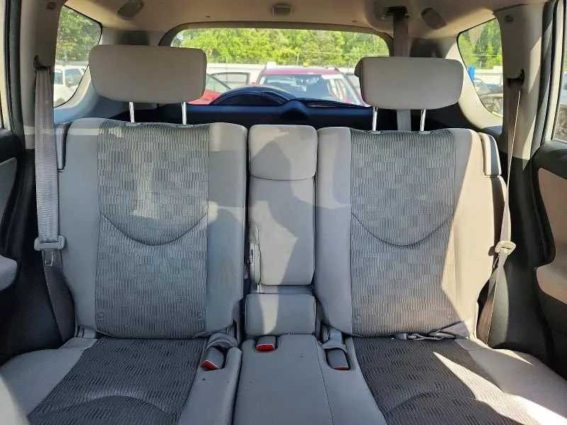 2010 TOYOTA RAV4 BASE  