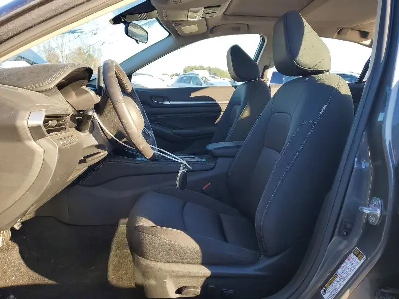 2023 NISSAN ALTIMA SV  
