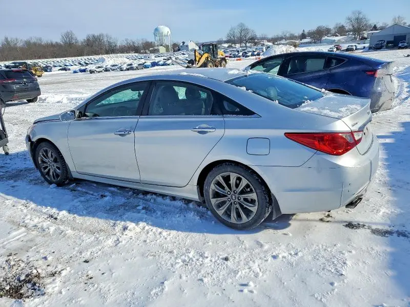2011 HYUNDAI SONATA SE  