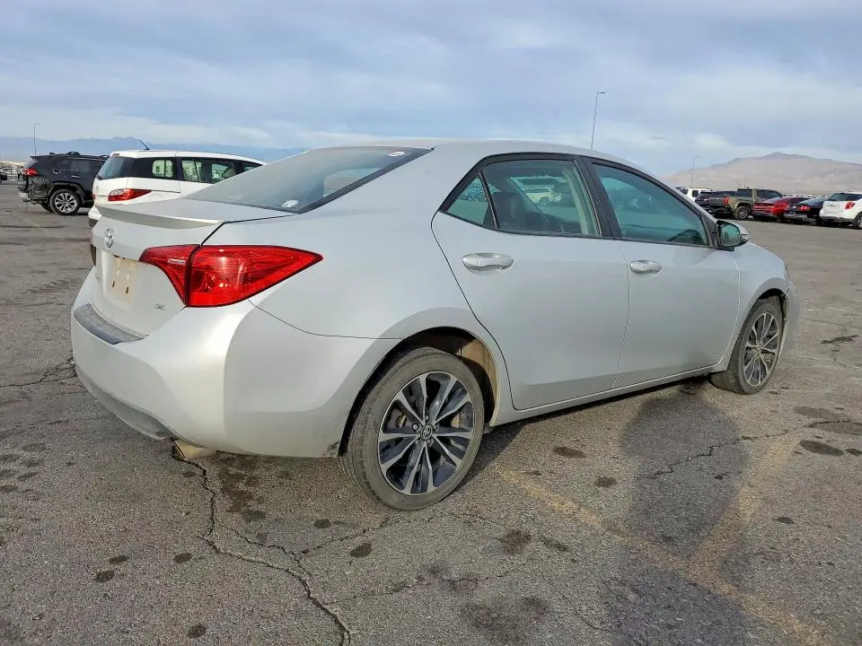 2017 TOYOTA COROLLA L  