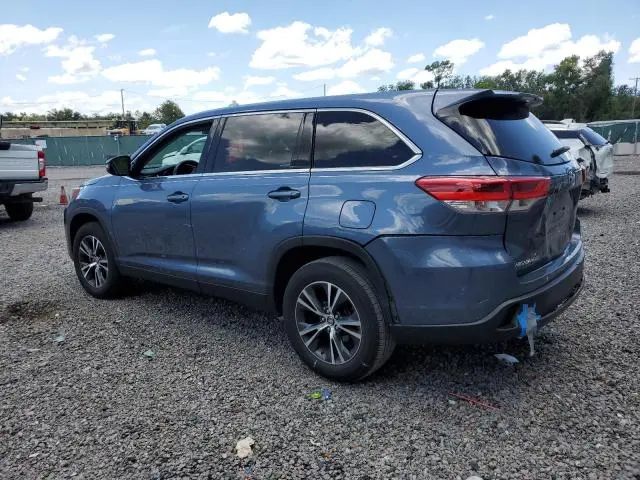 2019 TOYOTA HIGHLANDER LE  