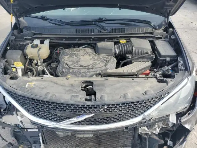 2020 CHRYSLER VOYAGER LX  