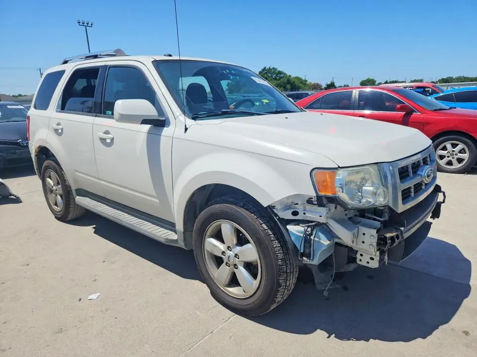 2011 FORD ESCAPE LIMITED  