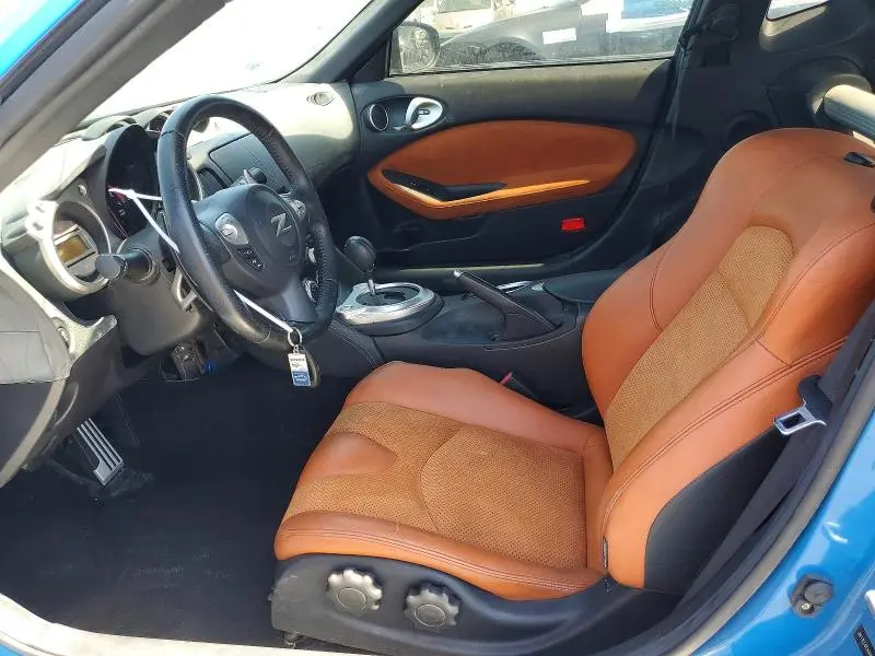2011 NISSAN 370Z BASE  