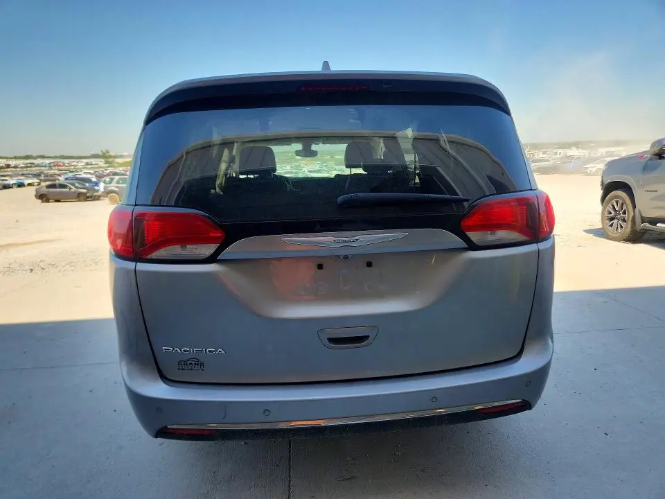 2017 CHRYSLER PACIFICA TOURING L  