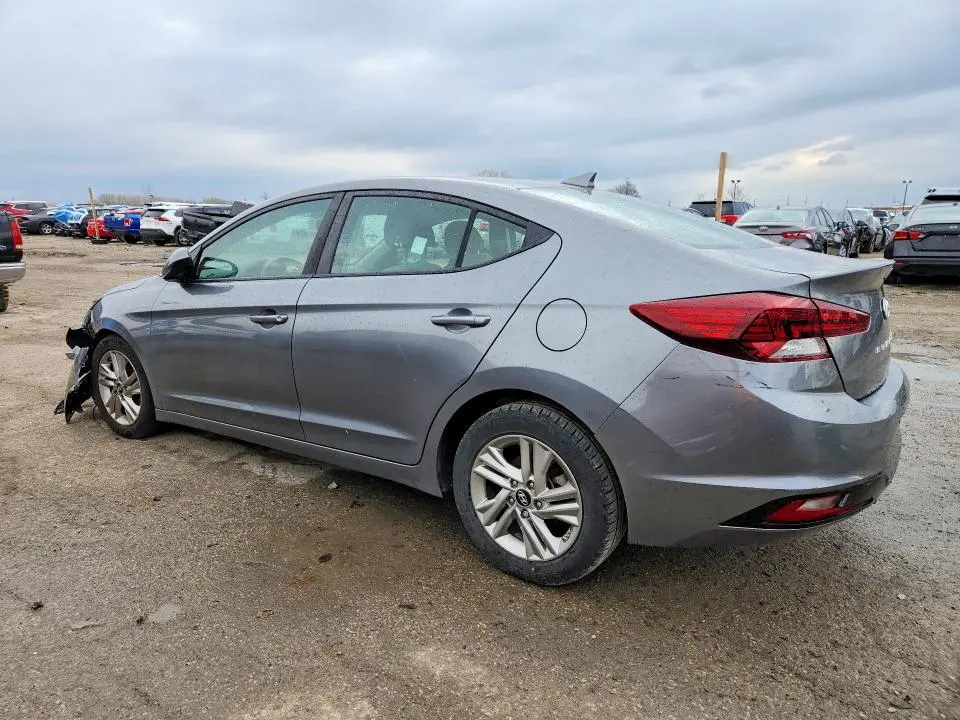 2019 HYUNDAI ELANTRA SEL  