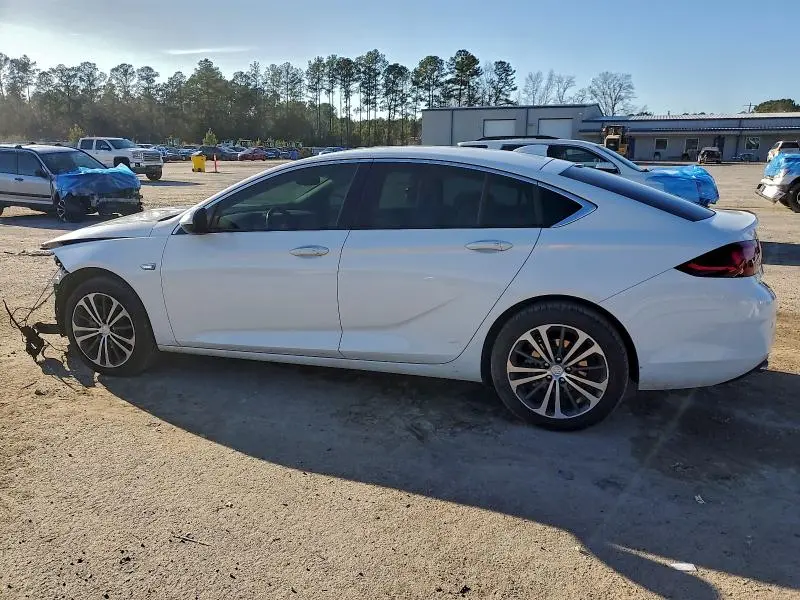 2019 BUICK REGAL PREFERRED  