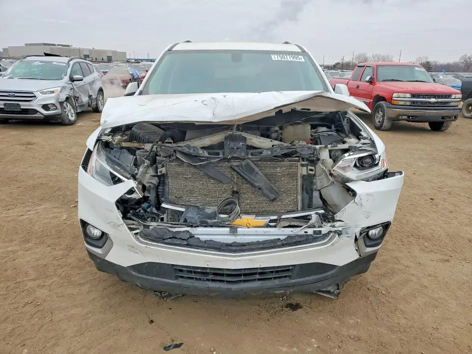 2021 CHEVROLET TRAVERSE LT  