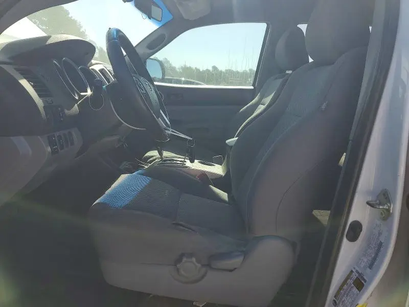 2015 TOYOTA TACOMA V6  