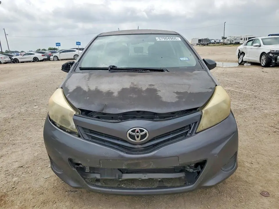 2012 TOYOTA YARIS 5-DOOR LE  