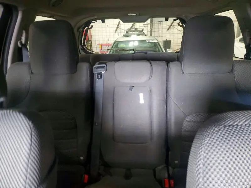 2012 NISSAN PATHFINDER S  