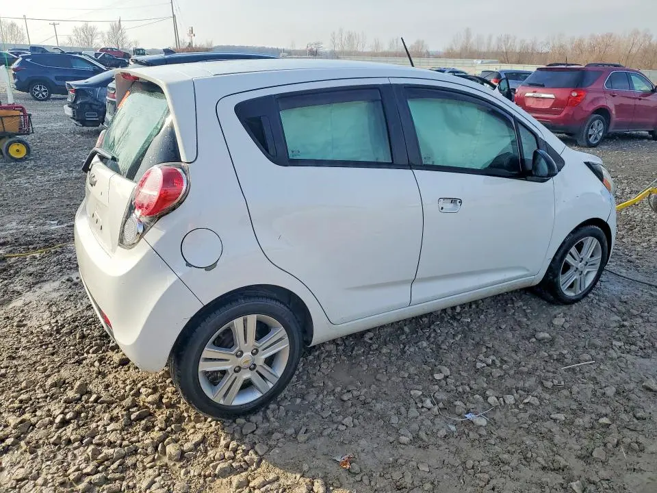 2015 CHEVROLET SPARK LS  