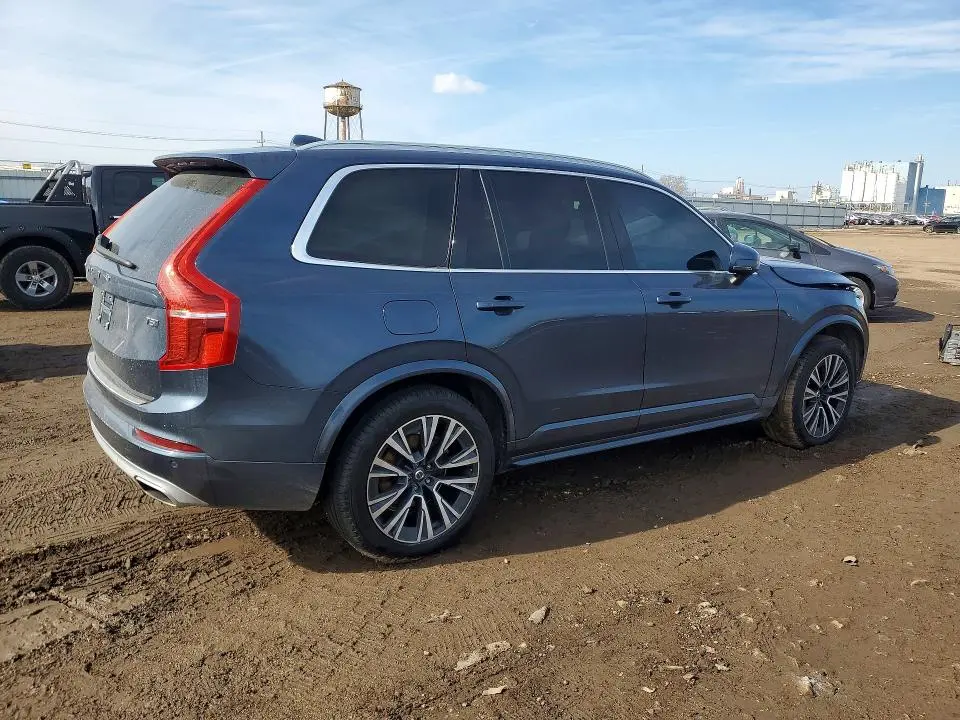 2020 VOLVO XC90 T5 MOMENTUM  