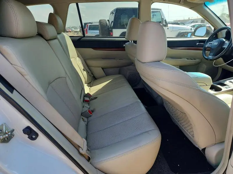 2013 SUBARU OUTBACK 3.6R LIMITED  