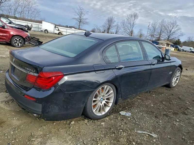 2013 BMW 750 LXI  
