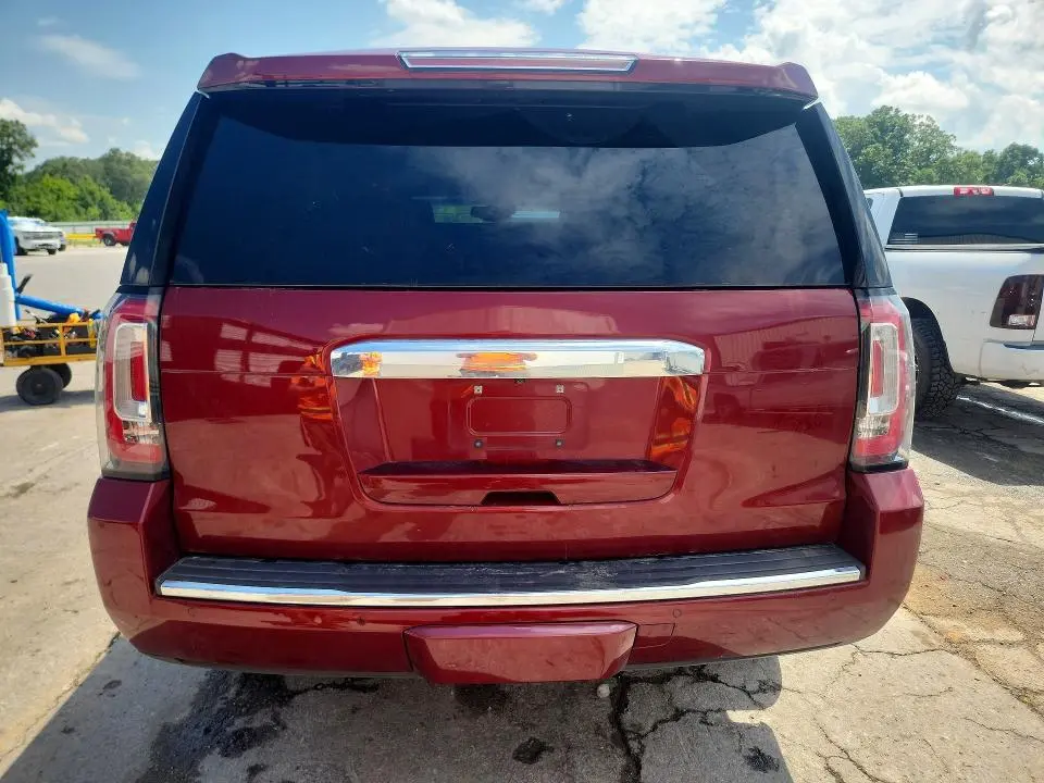2016 GMC YUKON DENALI  