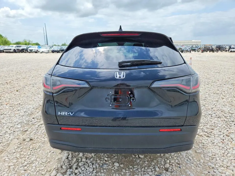2026 HONDA HR-V LX  