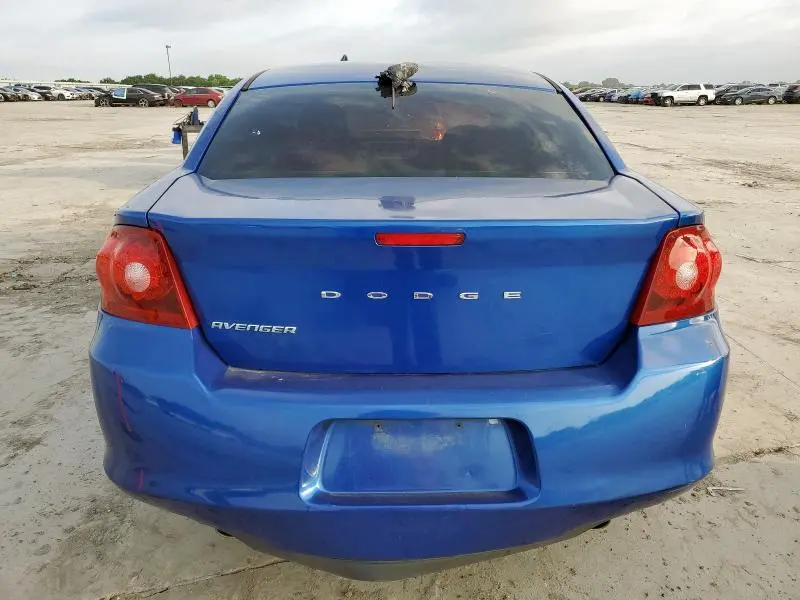 2013 DODGE AVENGER SE  