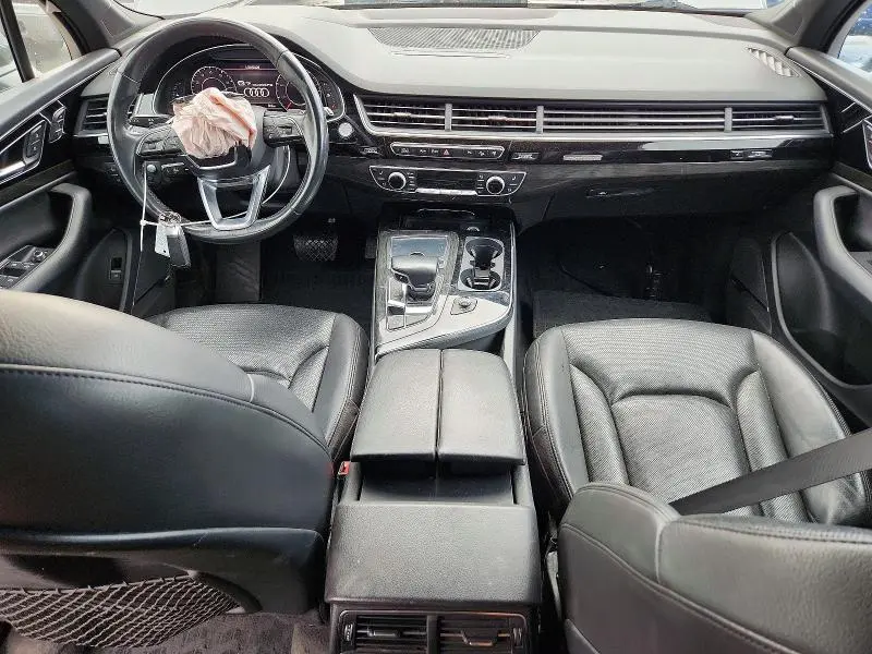 2017 AUDI Q7 PRESTIGE  